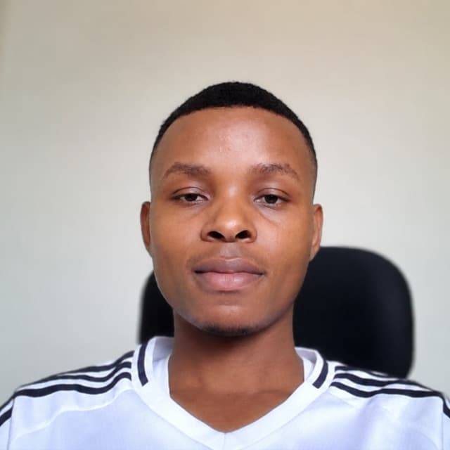 Elia Walles, Software Engineer and AI Specialist